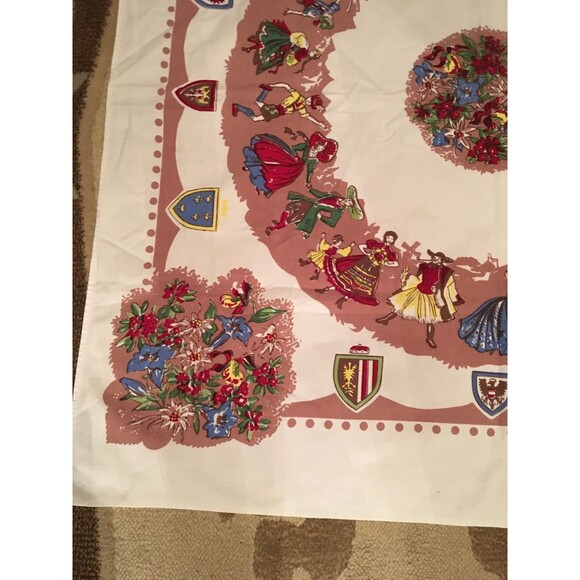 VTG 1950s-60s Tablecloth Floral Family Crests Dancing People ARTEX Table Decor - Picture 5 of 6